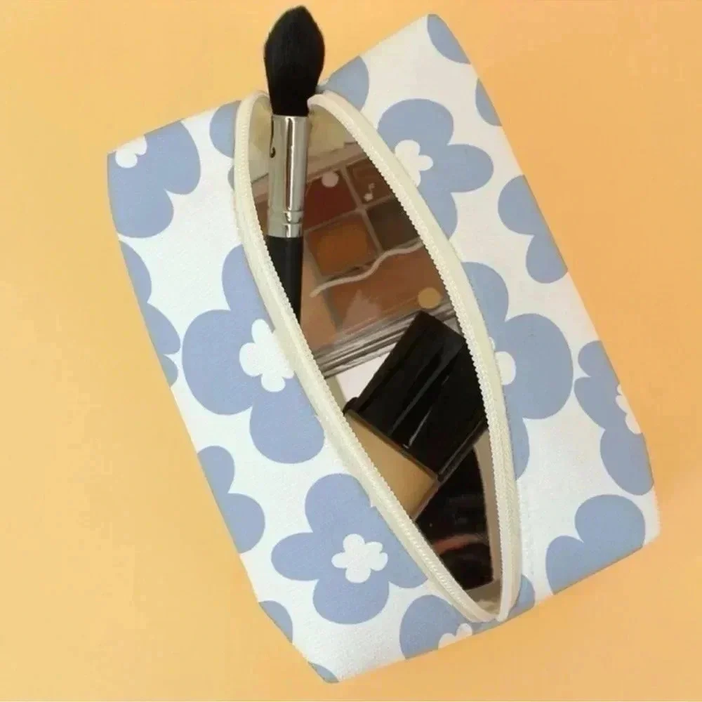 2 LEFT! Flower Print Makeup Bag